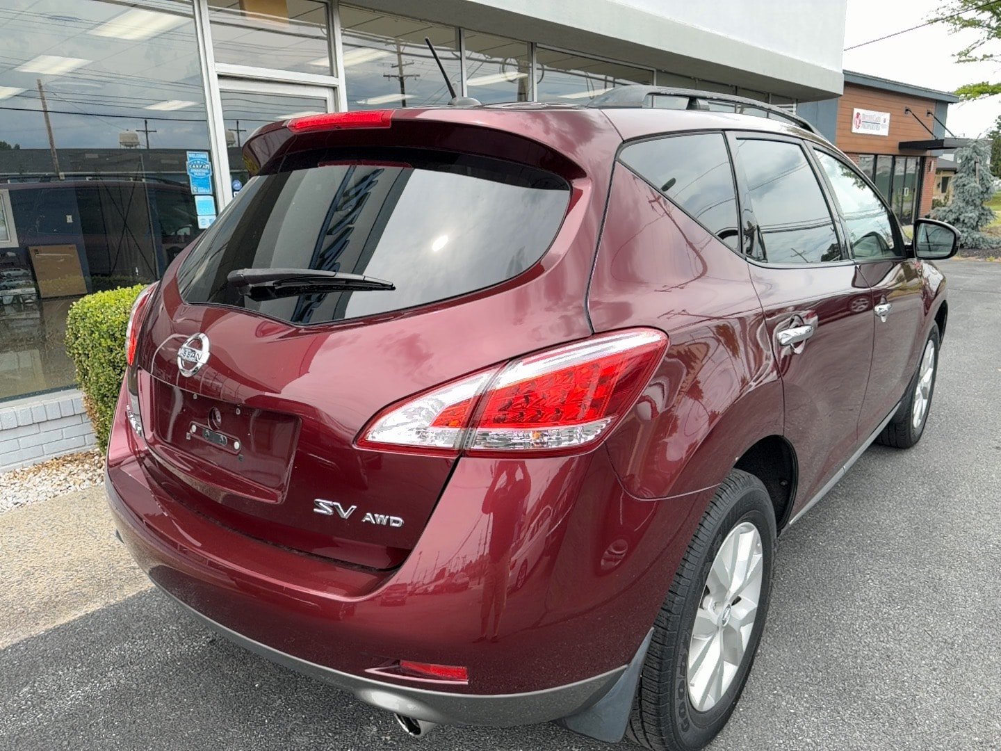 Used 2011 Nissan Murano SV AWD/4WD image 3