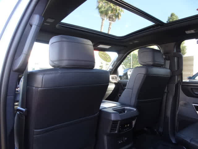 Used 2025 Toyota Sequoia Limited image 25