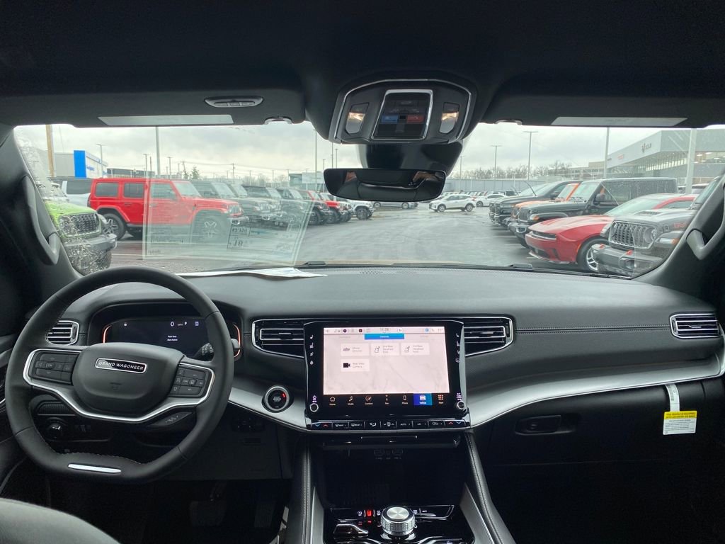 New 2026 Jeep Grand Wagoneer L 4WD w/ HD Trailer Tow Package image 10