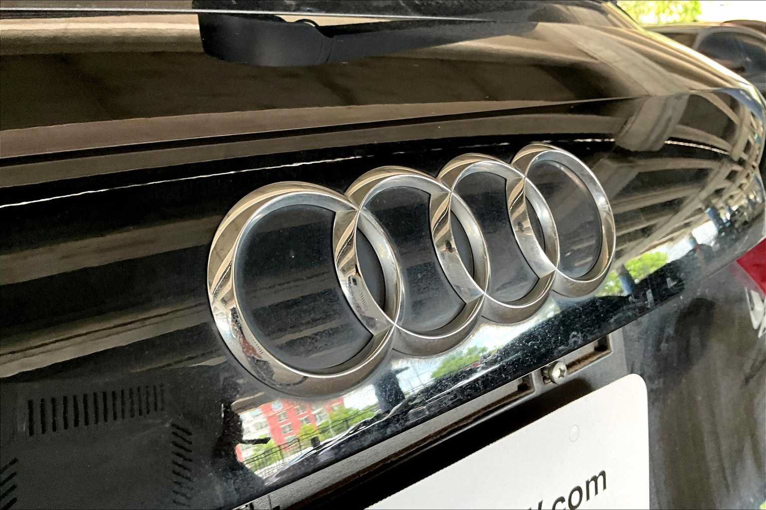 Used 2022 Audi Q3 2.0T Premium AWD/4WD image 30