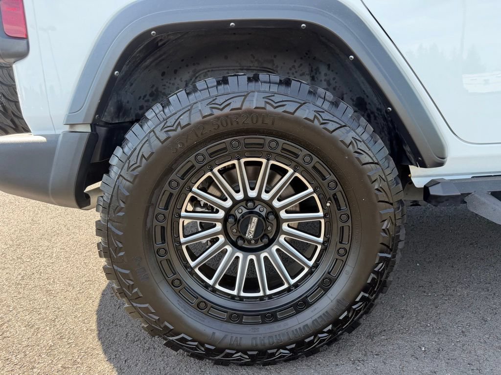 Used 2022 Jeep Wrangler Unlimited Sport AWD/4WD image 9