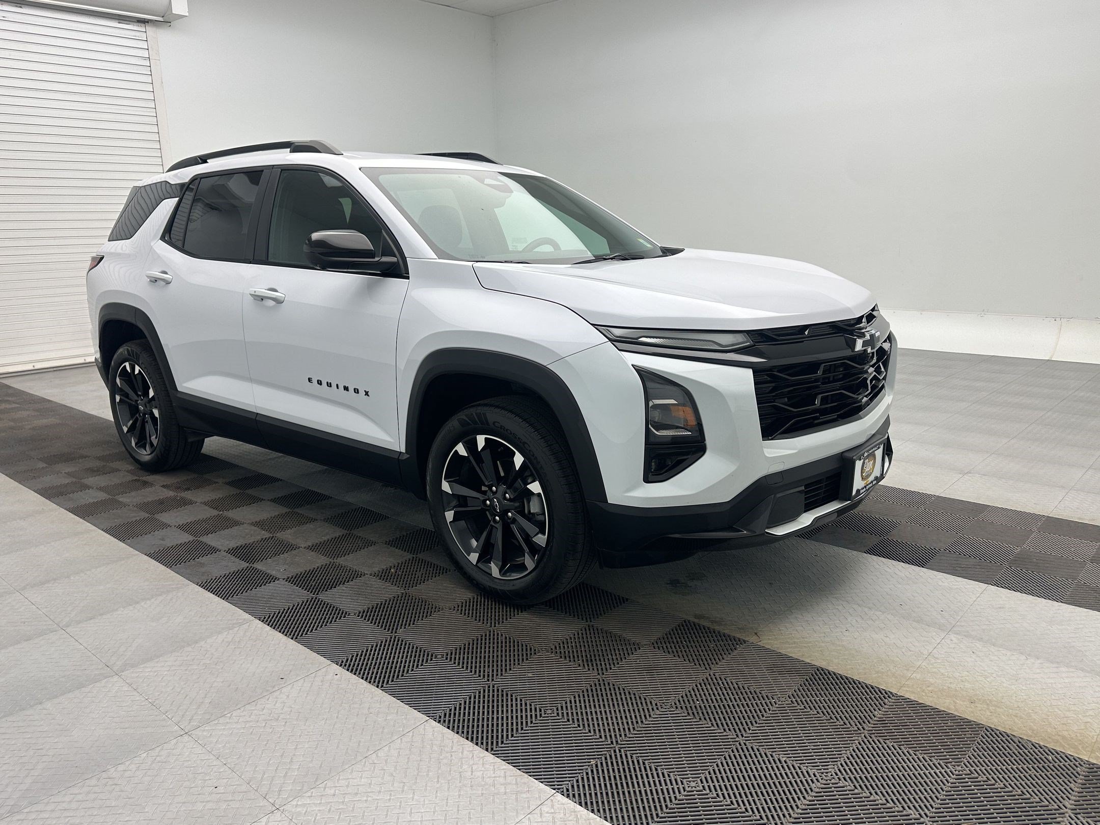 Certified 2026 Chevrolet Equinox RS w/ Convenience Package III AWD/4WD image 7