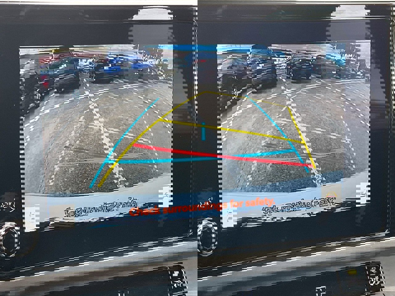 Used 2025 Toyota Camry SE image 30