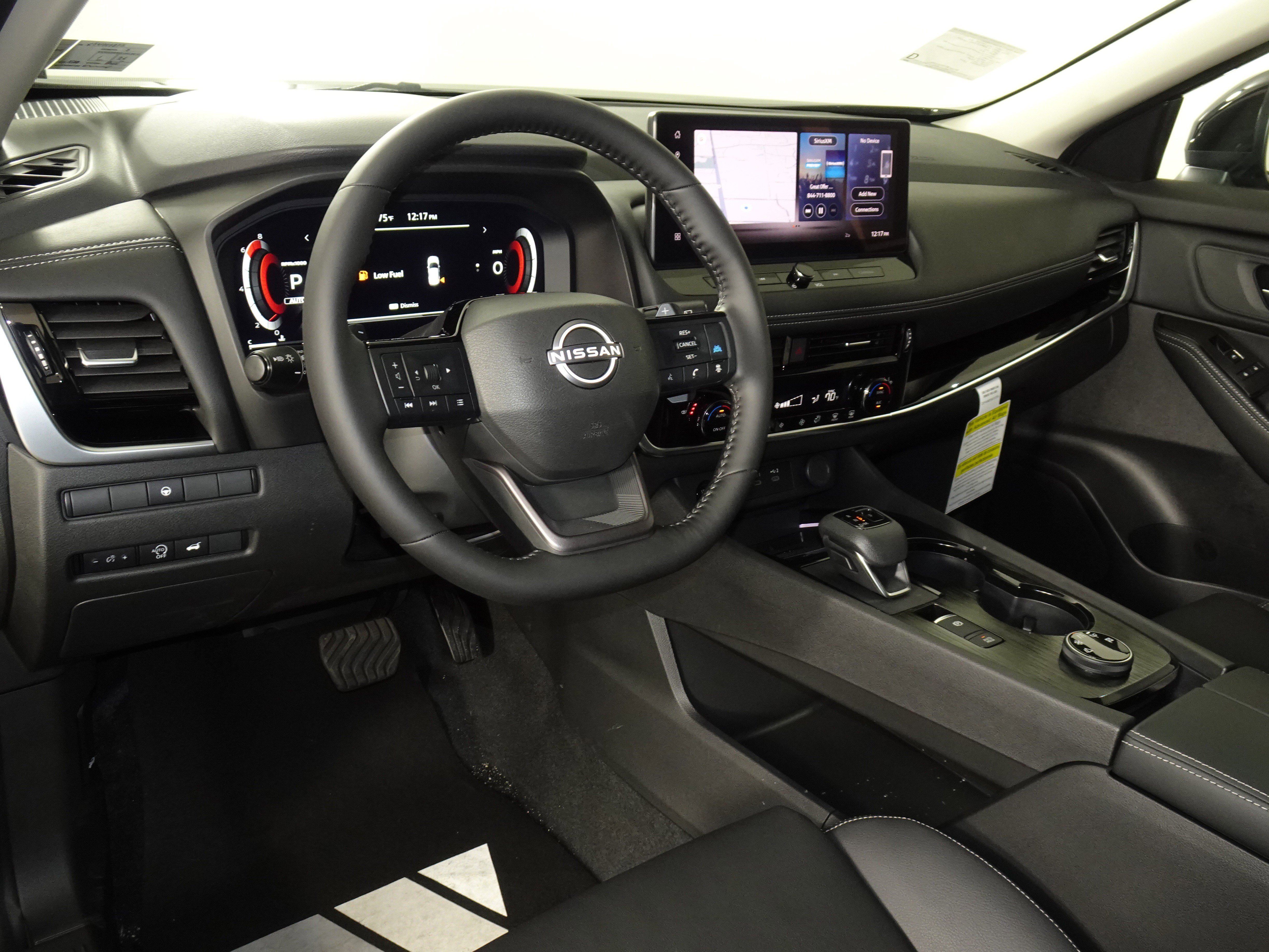 New 2025 Nissan Rogue SL image 19