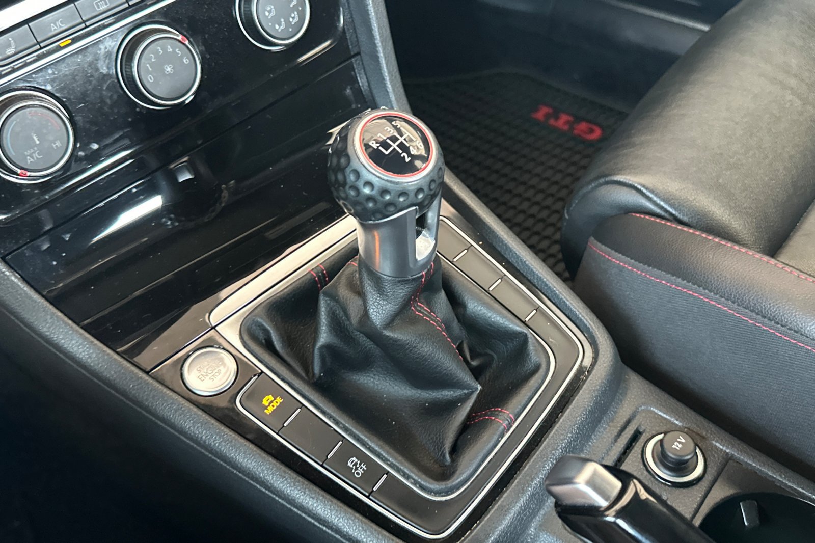 Used 2019 Volkswagen GTI Rabbit Edition FWD image 21