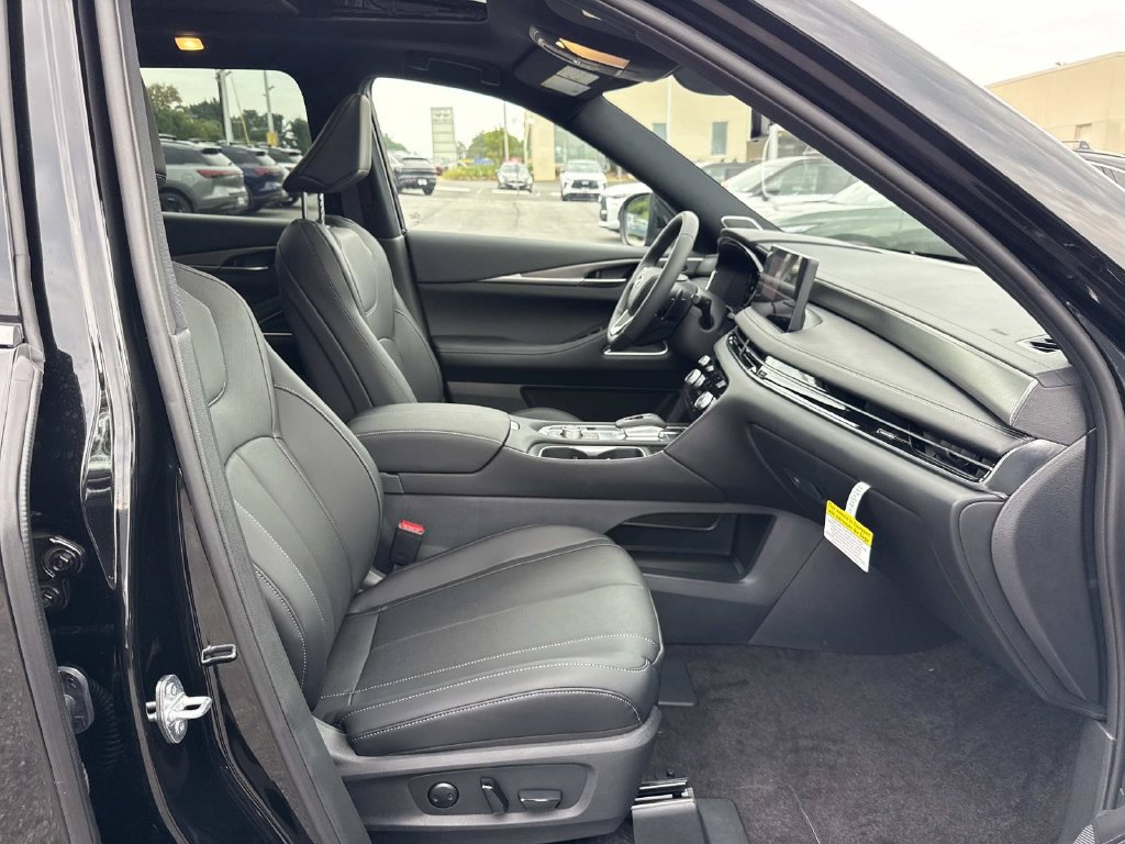 New 2027 INFINITI QX60 Sport w/ Dark Cargo Package AWD/4WD image 20