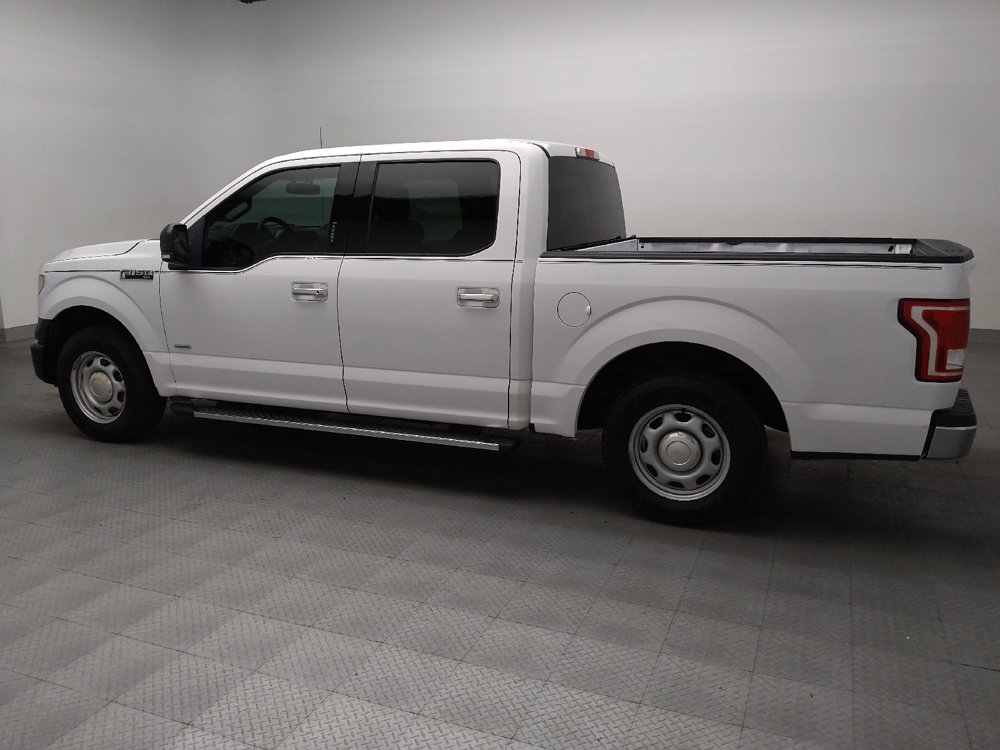Used 2015 Ford F150 XLT w/ Equipment Group 301A Mid RWD image 3