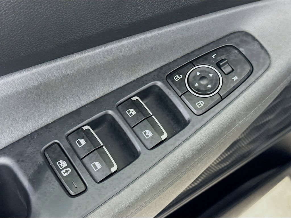 Used 2023 Hyundai Santa Fe SEL image 19