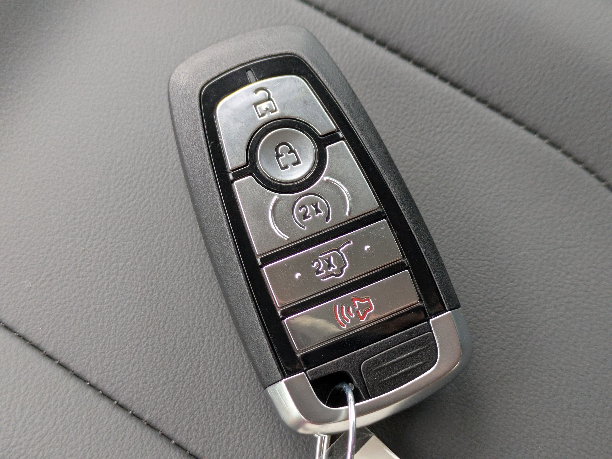 New 2025 Ford Expedition Active image 37