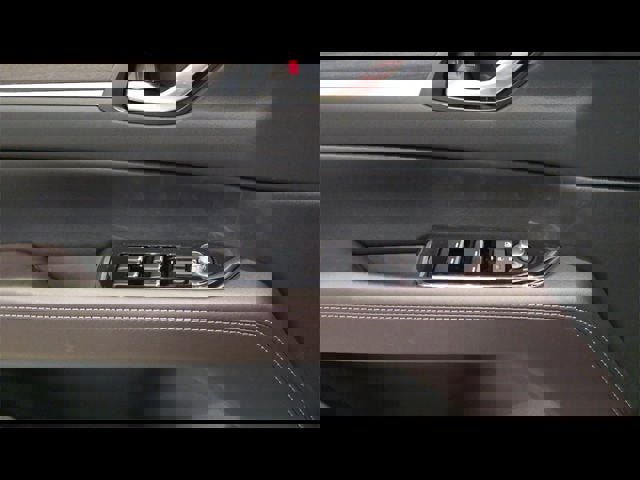 New 2025 MAZDA CX-5 Signature image 71