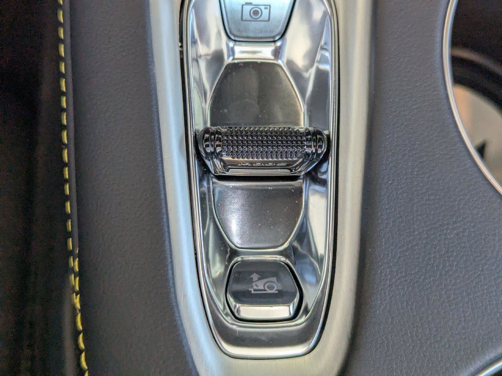 New 2026 Chevrolet Corvette Stingray Premium Conv w/ Z51 Performance Package RWD image 31