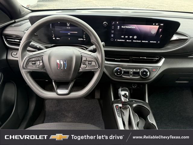 Used 2024 Buick Envista Preferred FWD image 12