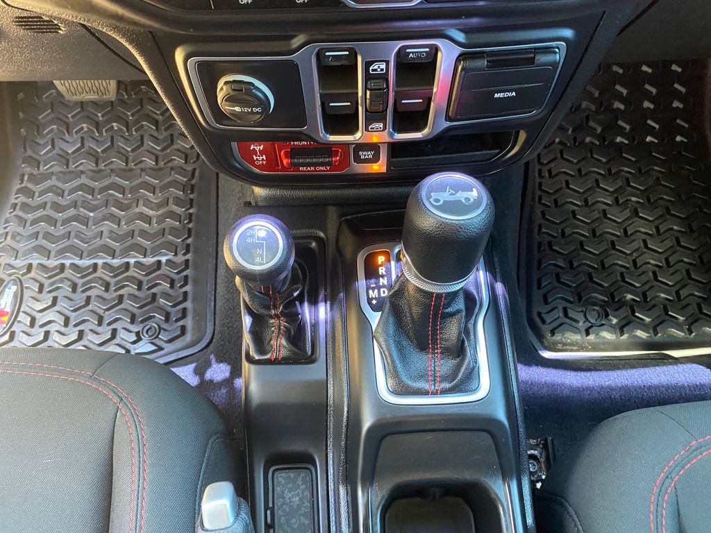 Used 2019 Jeep Wrangler Unlimited Rubicon AWD/4WD image 15