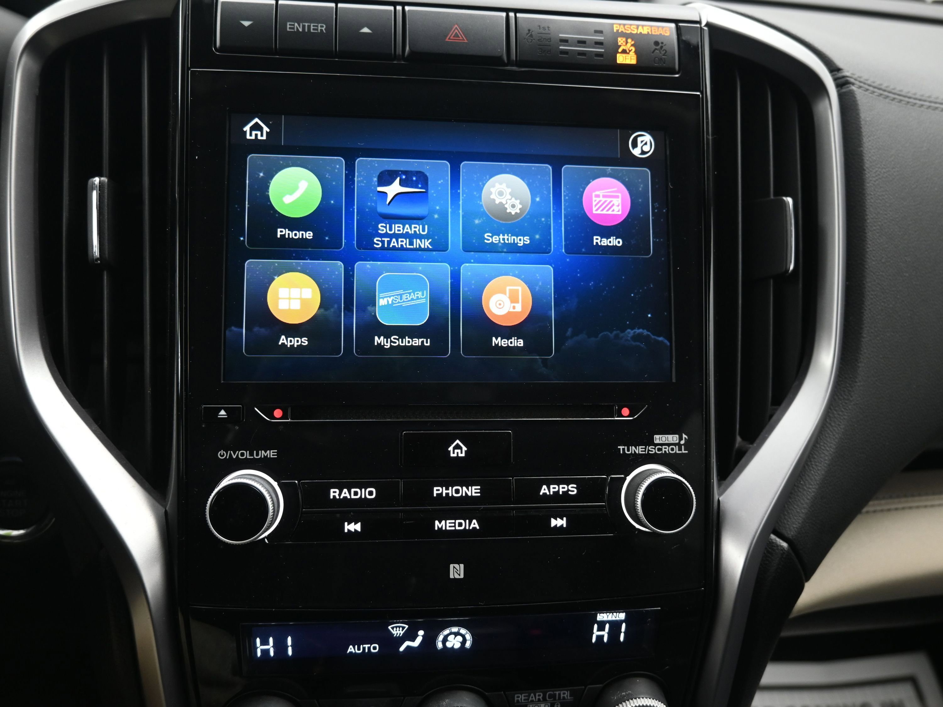 Used 2022 Subaru Ascent Limited image 21