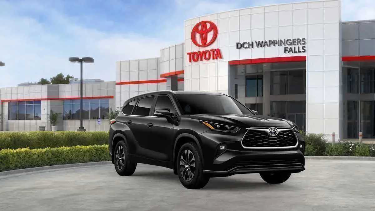 New 2026 Toyota Highlander XLE AWD/4WD image 17
