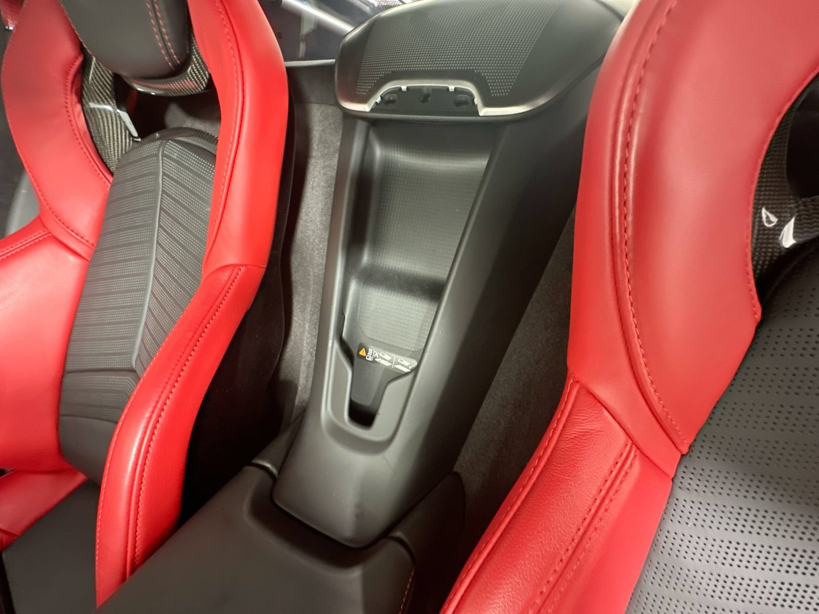 Used 2023 Chevrolet Corvette Stingray Premium Cpe w/ Z51 Performance Package RWD image 35