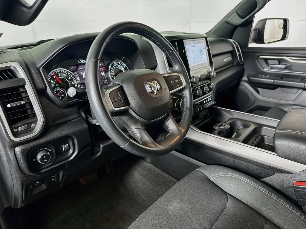Used 2022 RAM 1500 Big Horn AWD/4WD image 9
