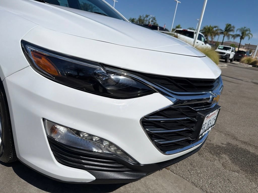 Used 2022 Chevrolet Malibu LT FWD image 10
