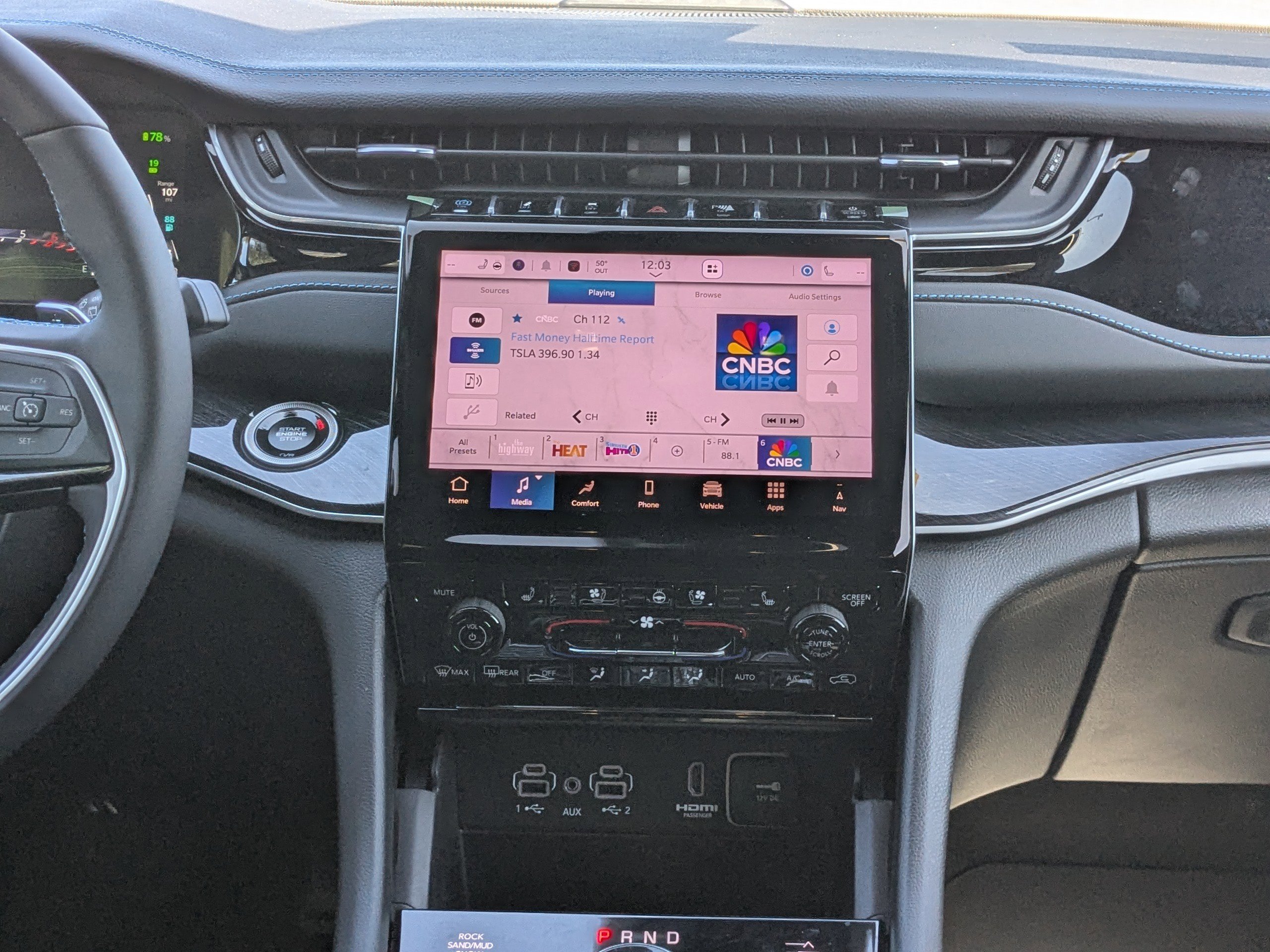 New 2025 Jeep Grand Cherokee Trailhawk image 17