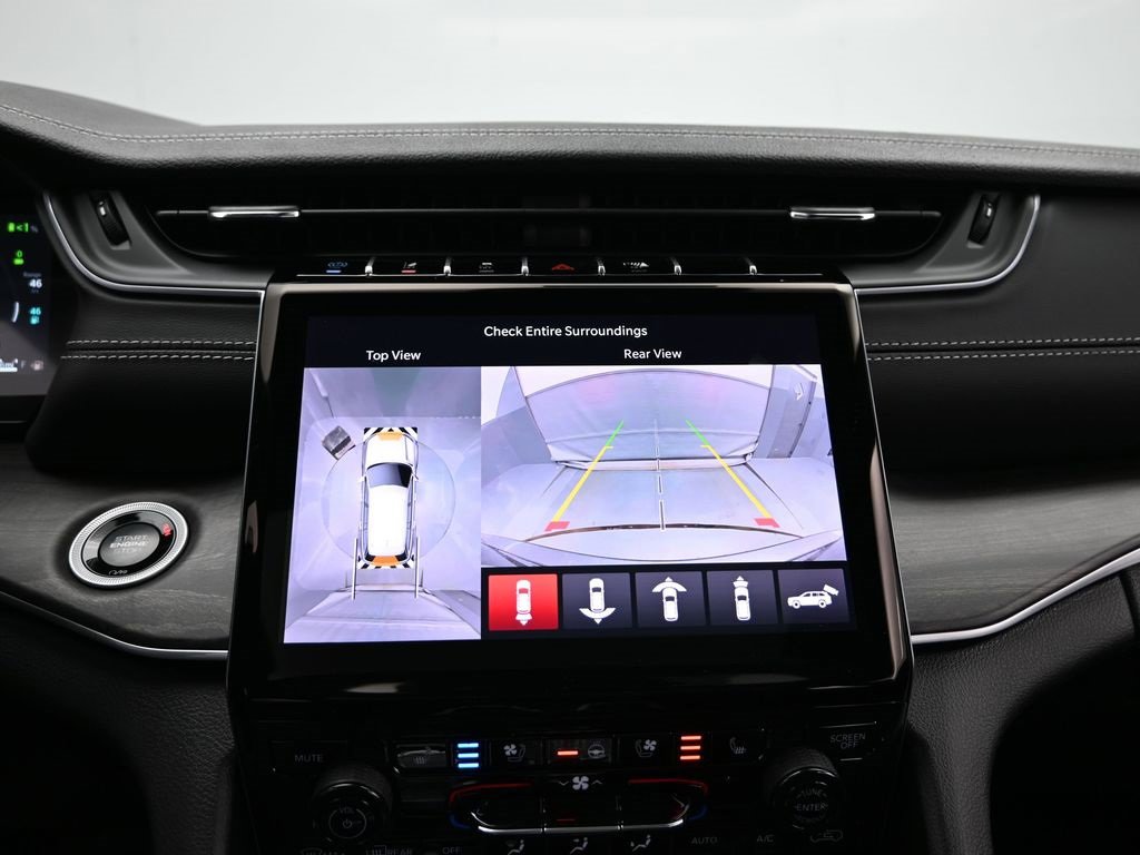 Used 2025 Jeep Grand Cherokee Limited 4xe image 28