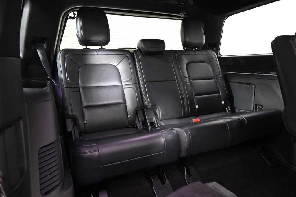 Certified 2023 Lincoln Navigator Reserve AWD/4WD image 19