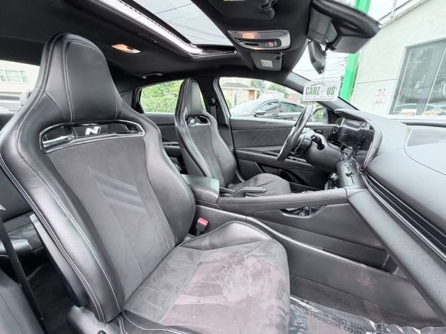 Used 2025 Hyundai Elantra N FWD image 30