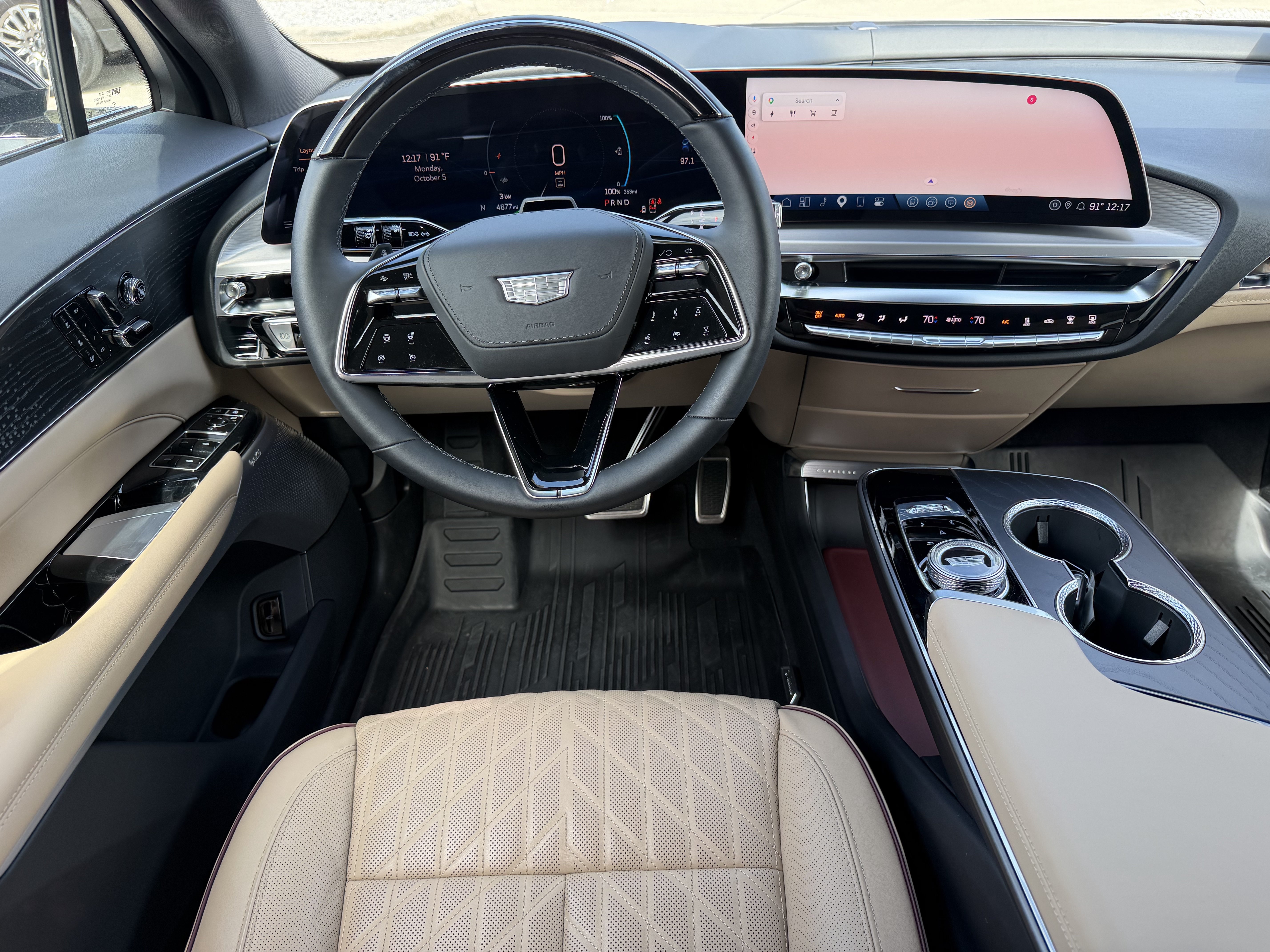 Certified 2026 Cadillac Lyriq Signature Luxury w/ Nappa Leather Package AWD/4WD image 16