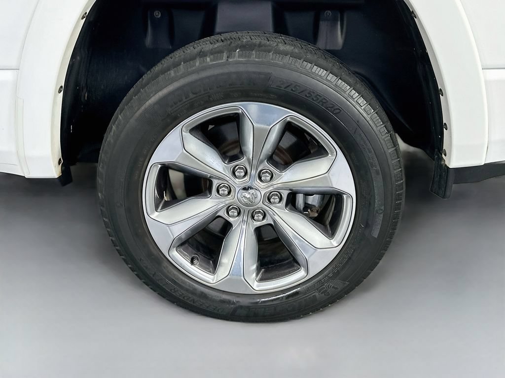 Used 2021 RAM 1500 Limited w/ Body Color Bumper Group AWD/4WD image 34