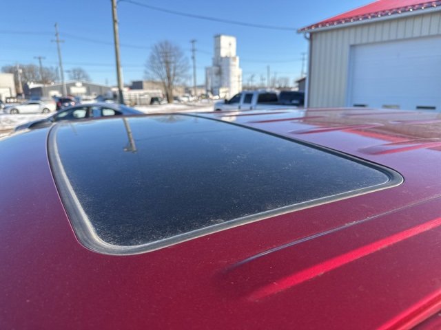 Used 2014 Ford F150 Lariat w/ Equipment Group 502A Luxury image 9