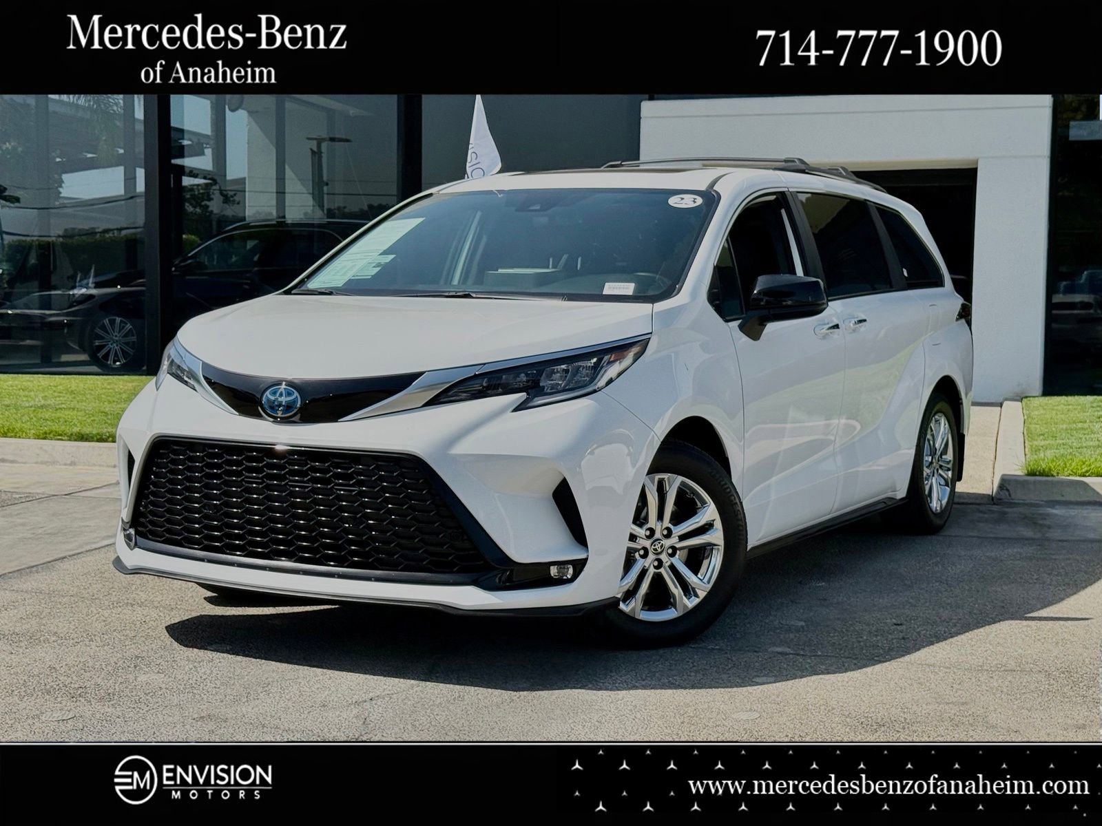Used 2023 Toyota Sienna XSE