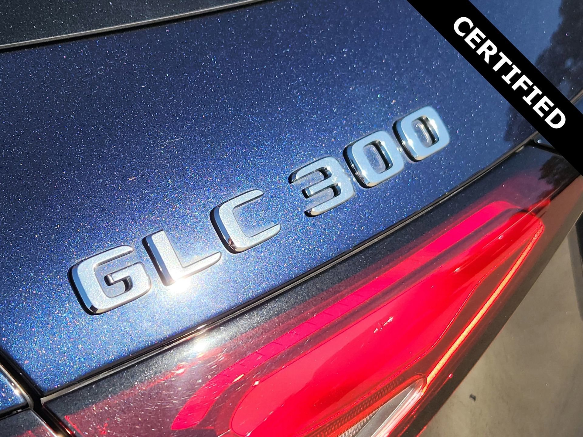 Certified 2023 Mercedes-Benz GLC 300 image 12