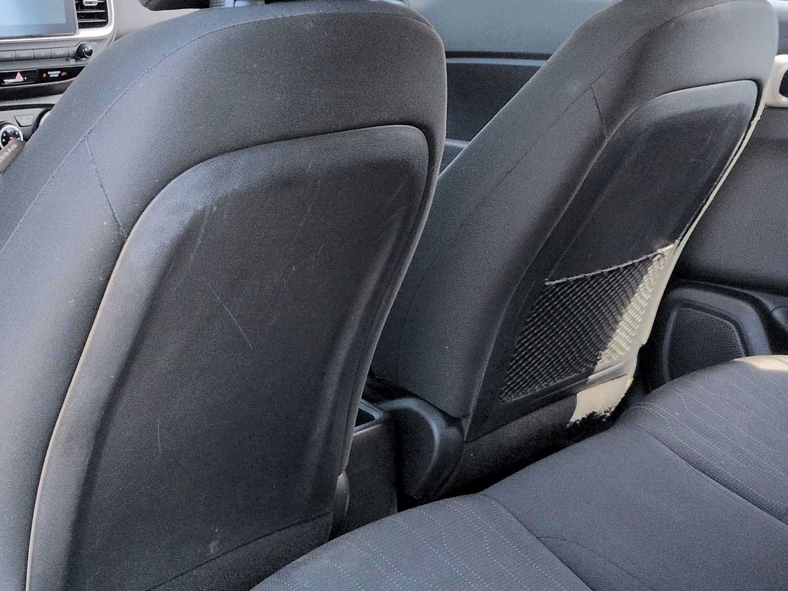 Certified 2021 Hyundai Venue SE FWD image 19