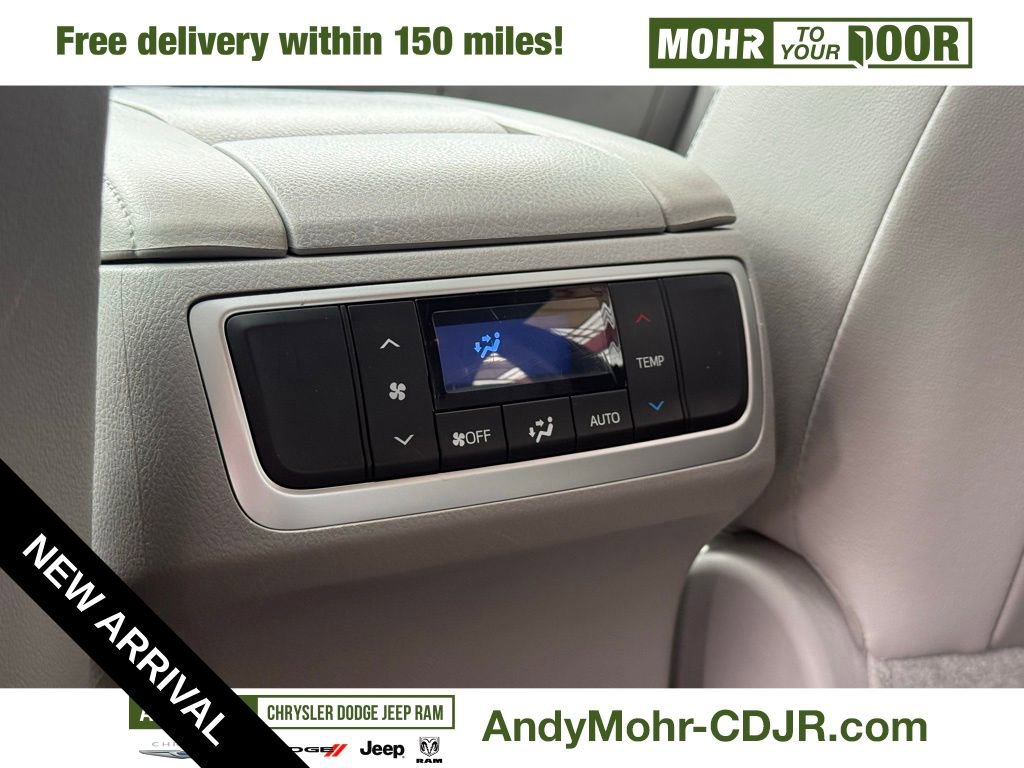 Used 2017 Toyota Highlander Limited image 35