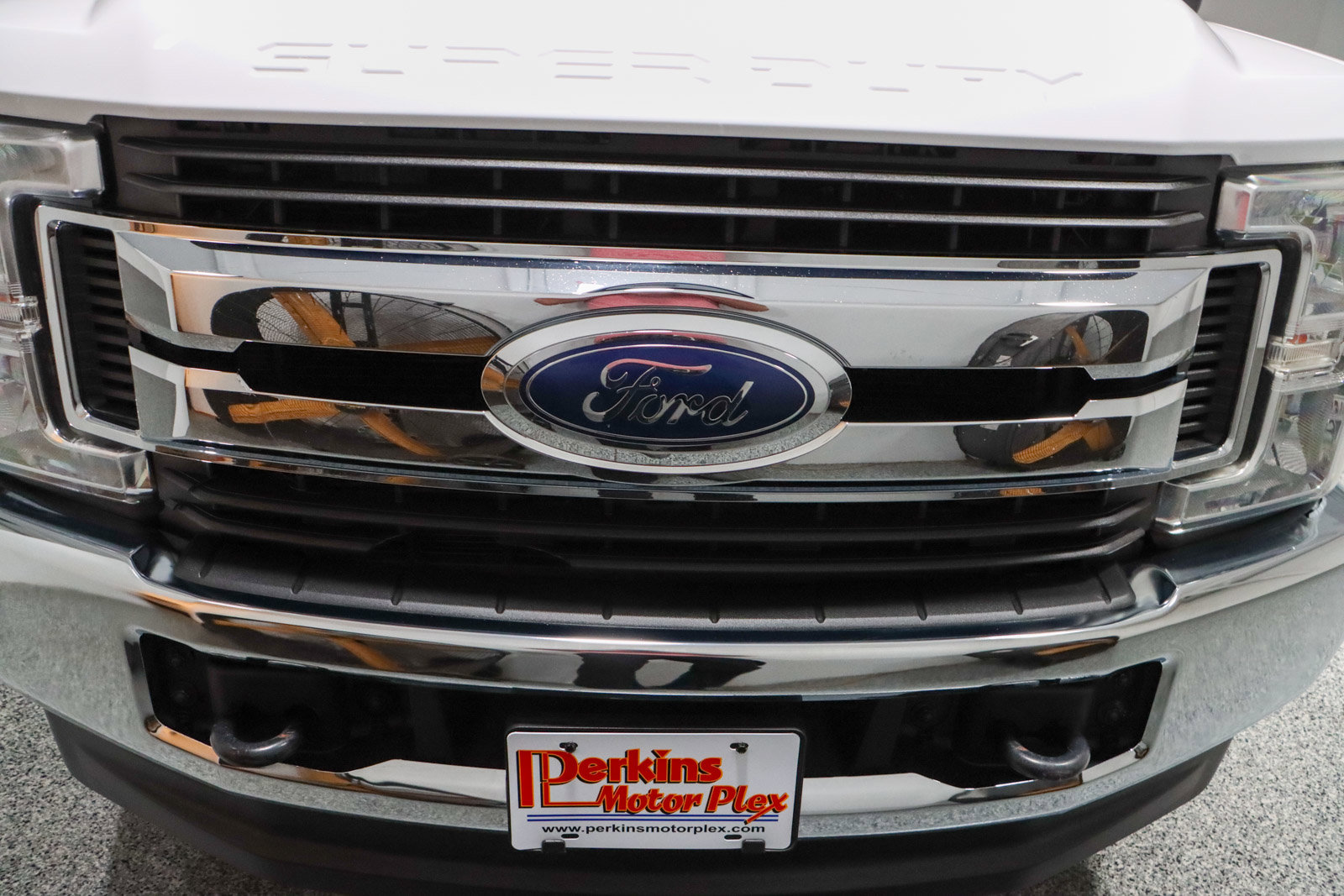 Used 2019 Ford F250 XLT w/ FX4 Off-Road Package image 4