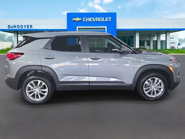 New 2026 Chevrolet TrailBlazer LS w/ LS Convenience Package AWD/4WD image 5