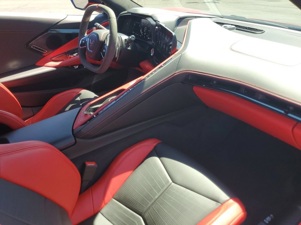 Used 2023 Chevrolet Corvette Stingray Premium Conv w/ Z51 Performance Package RWD image 25
