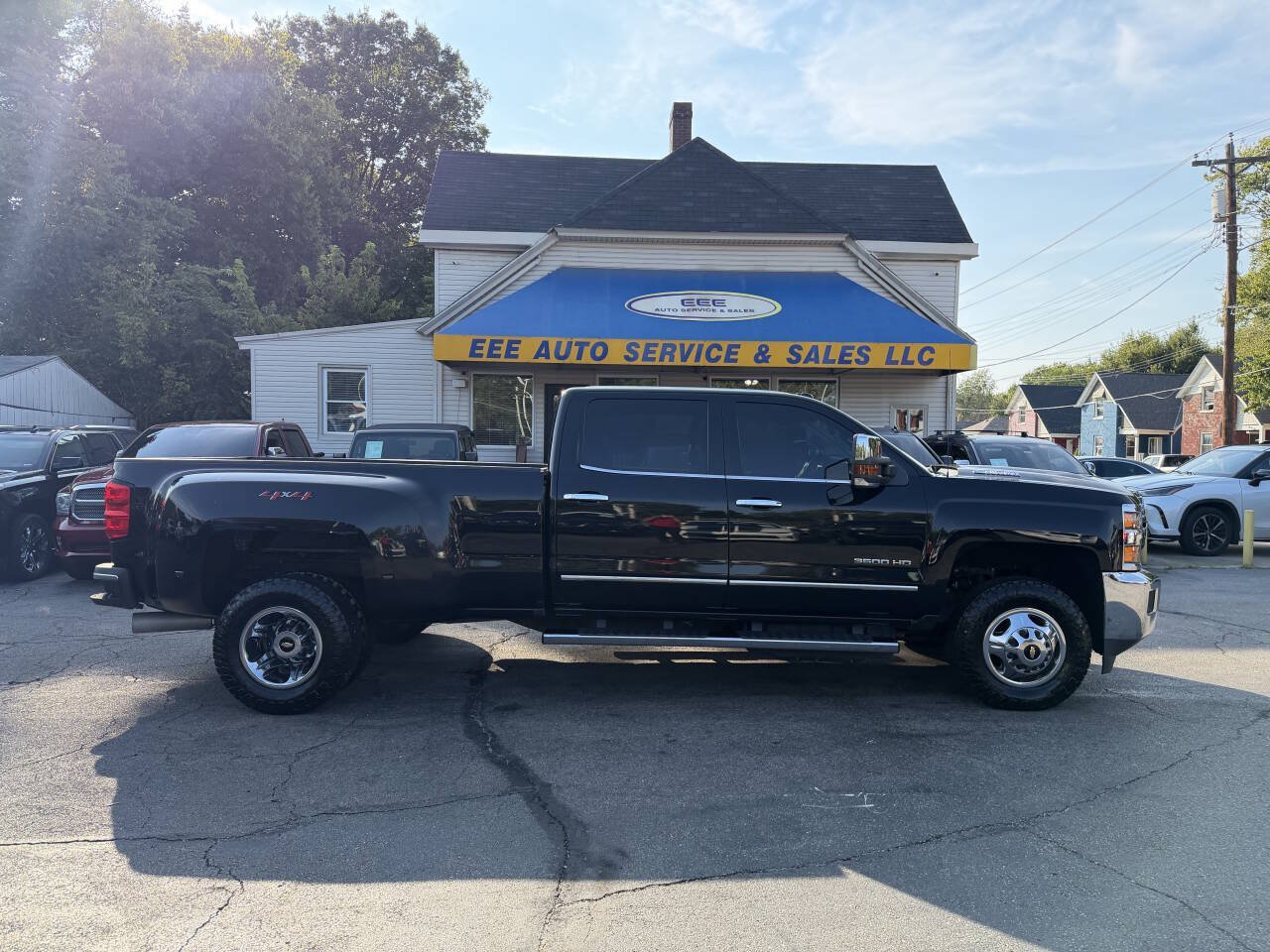 Used 2018 Chevrolet Silverado 3500 LTZ w/ Duramax Plus Package AWD/4WD image 1