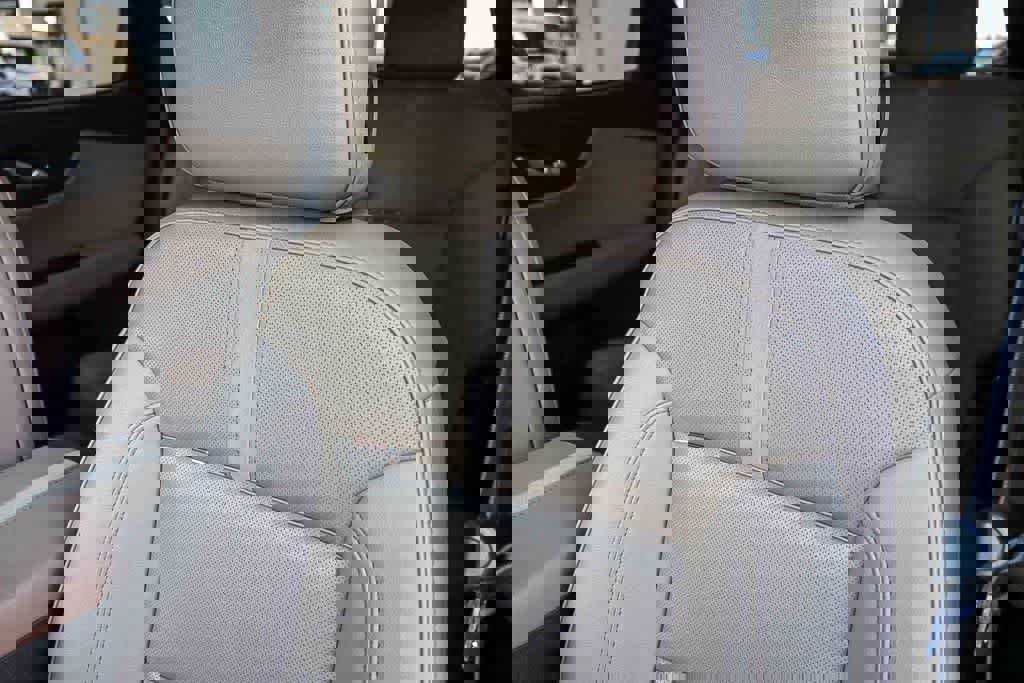 Used 2022 Chevrolet Blazer Premier w/ LPO, Sport Package image 25