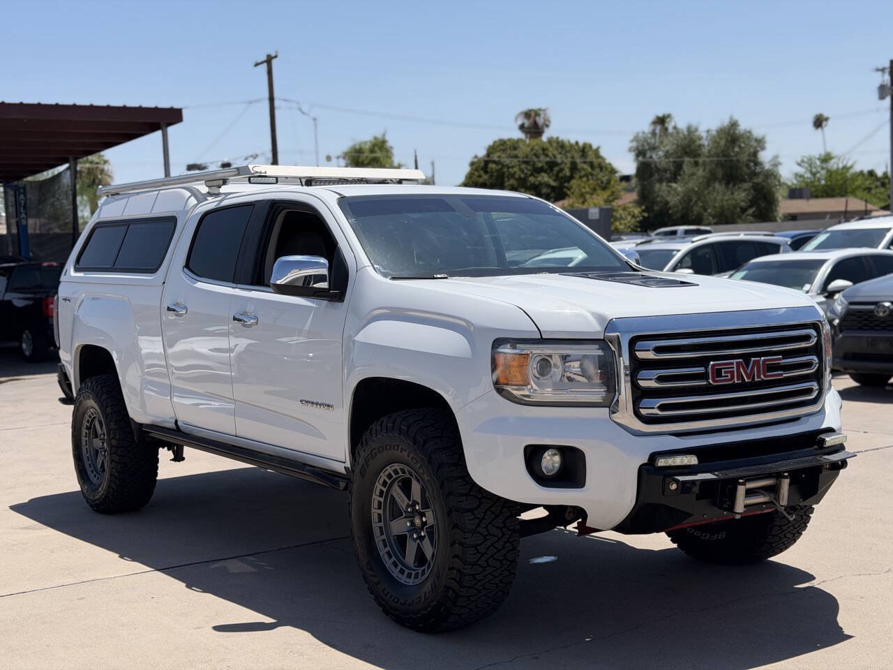 Used 2015 GMC Canyon SLT AWD/4WD image 2