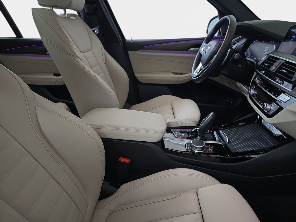 Used 2021 BMW X3 xDrive30e w/ Executive Package image 10