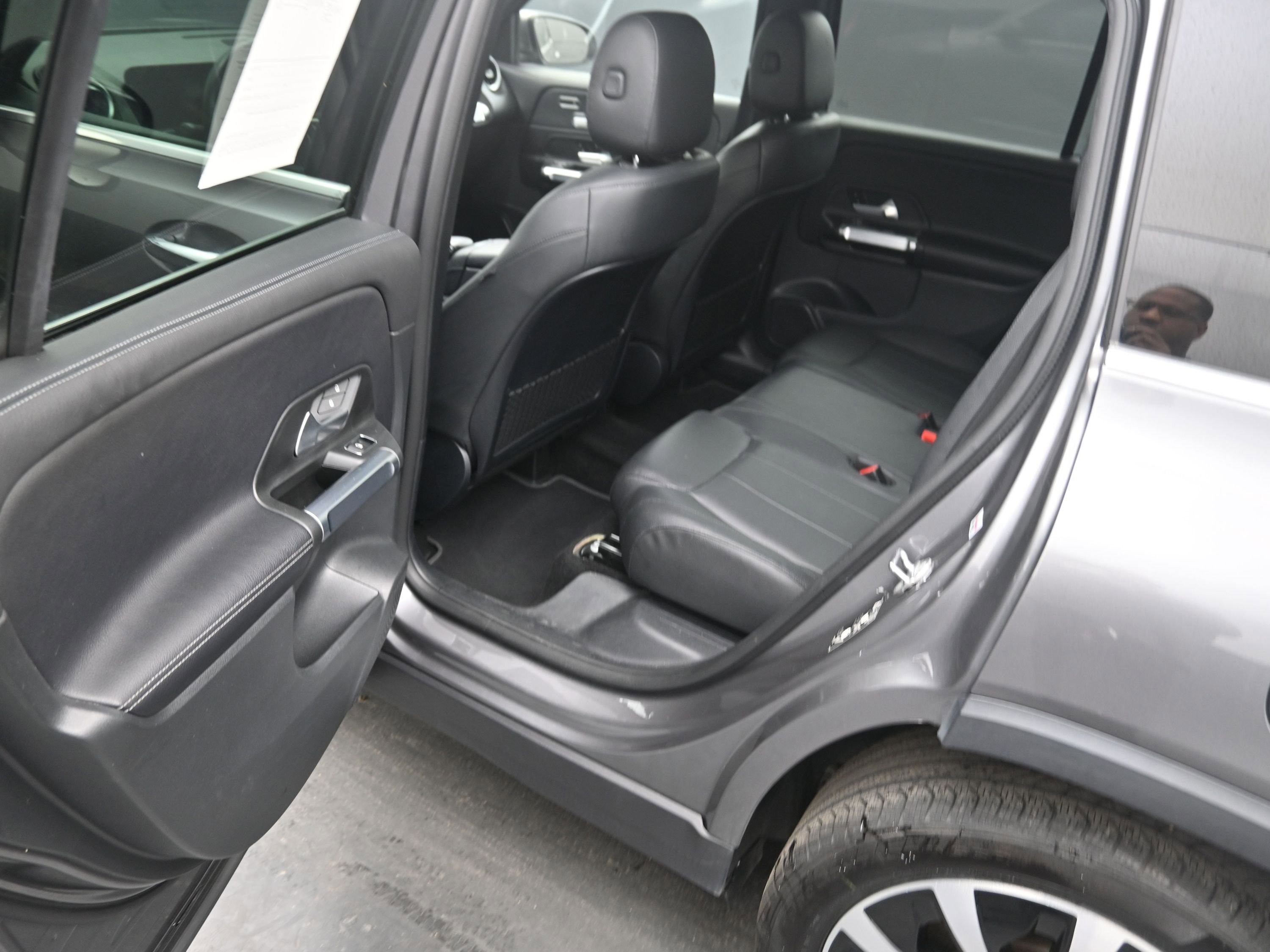 Used 2023 Mercedes-Benz GLB 250 GLB 250 image 14