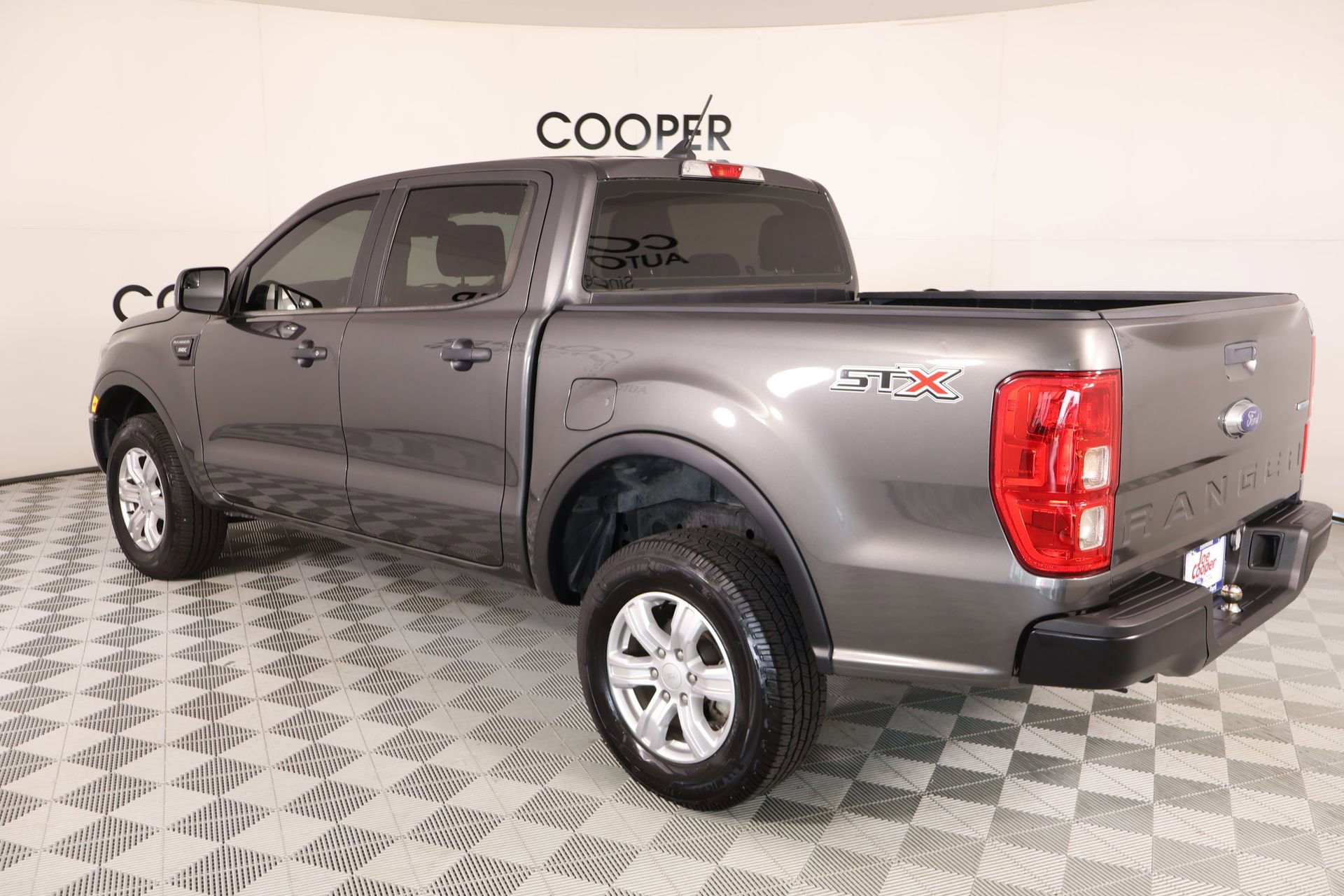 Used 2019 Ford Ranger XL w/ Equipment Group 101A Mid RWD image 21