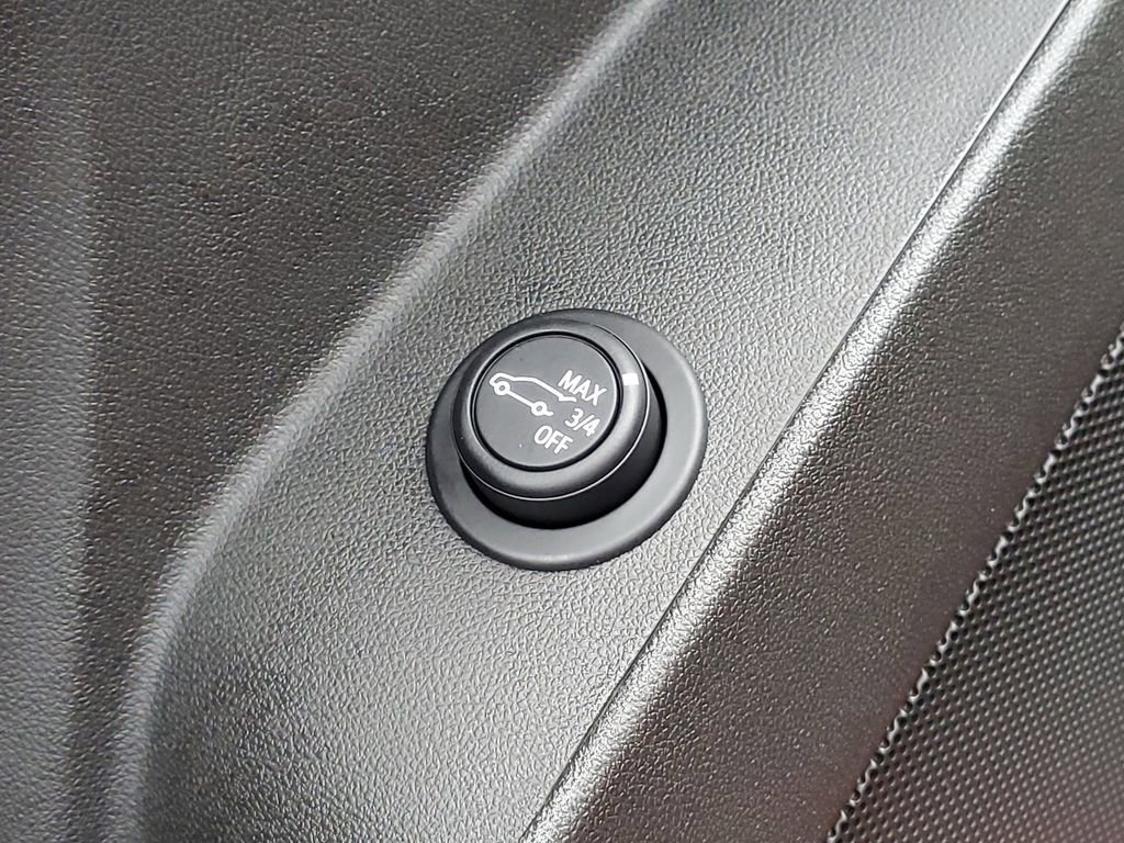 Used 2024 Chevrolet Equinox LT image 21