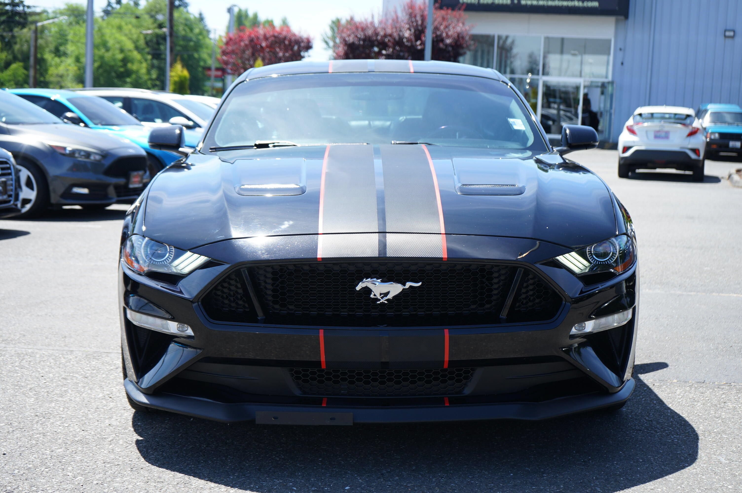 Used 2018 Ford Mustang GT Premium w/ GT Performance Package RWD image 7