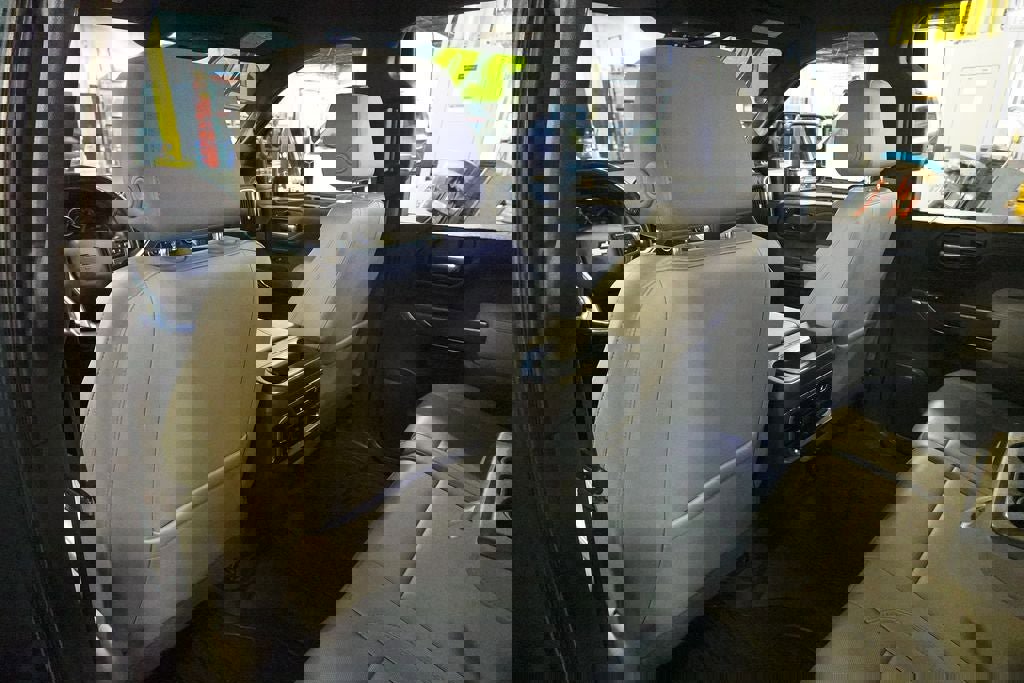 Used 2020 Chevrolet Silverado 2500 LTZ w/ LTZ Plus Package image 25