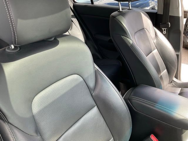 Used 2021 Kia Sportage EX w/ EX Technology Package image 52