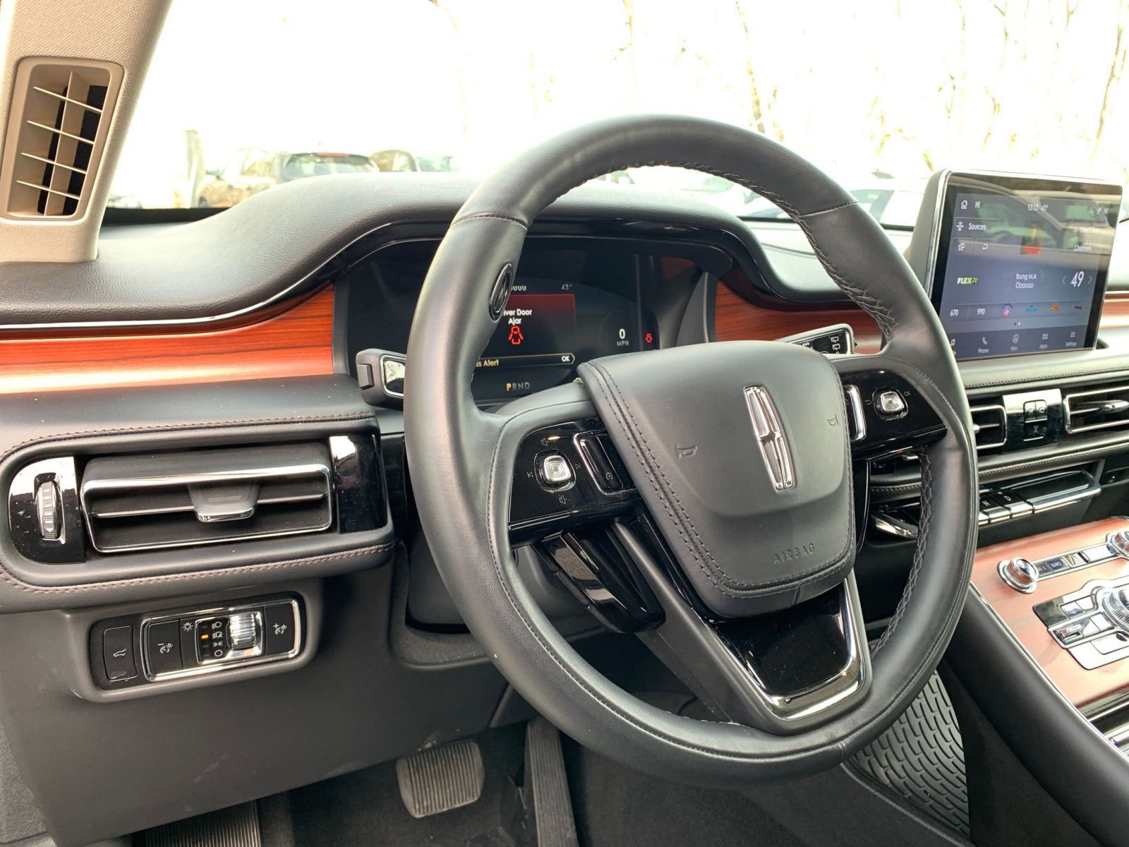 Used 2024 Lincoln Aviator Reserve image 37