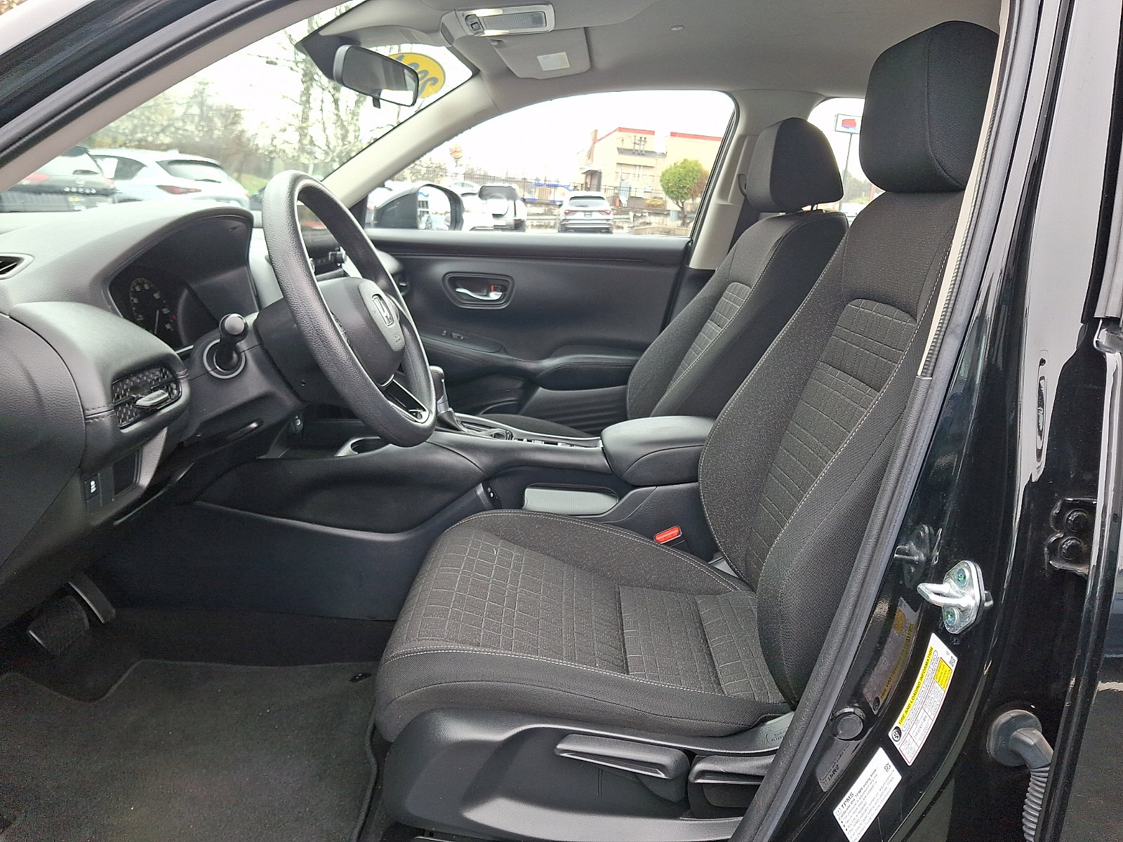 Used 2024 Honda HR-V LX image 13