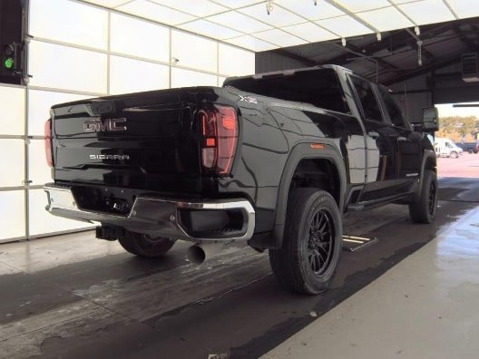 Used 2024 GMC Sierra 2500 Pro image 5