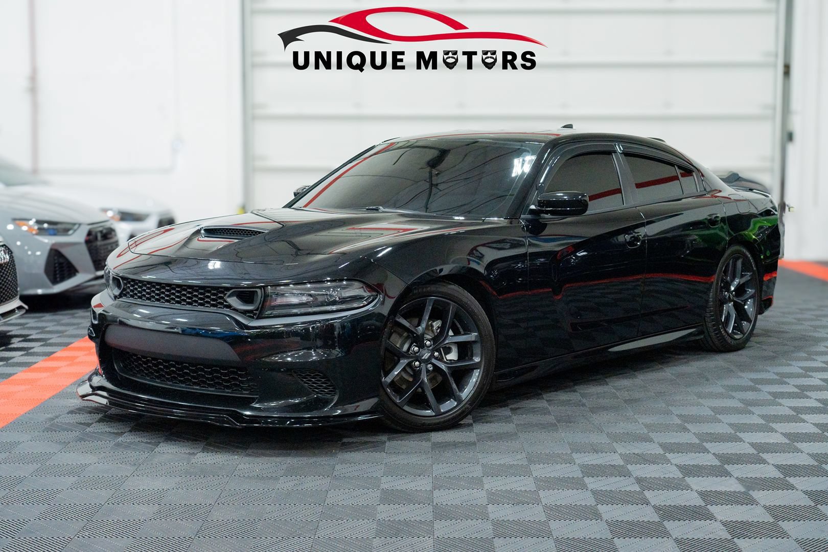 Used 2023 Dodge Charger R/T w/ Blacktop Package RWD image 1